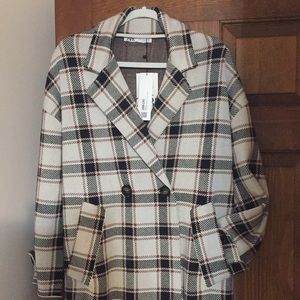 Zara knitted coat size medium